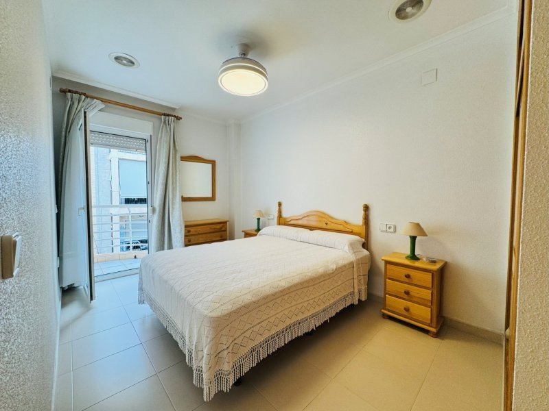 Appartement mit 4 Schlafzimmern und 2 Bädern in 1. Strandlinie