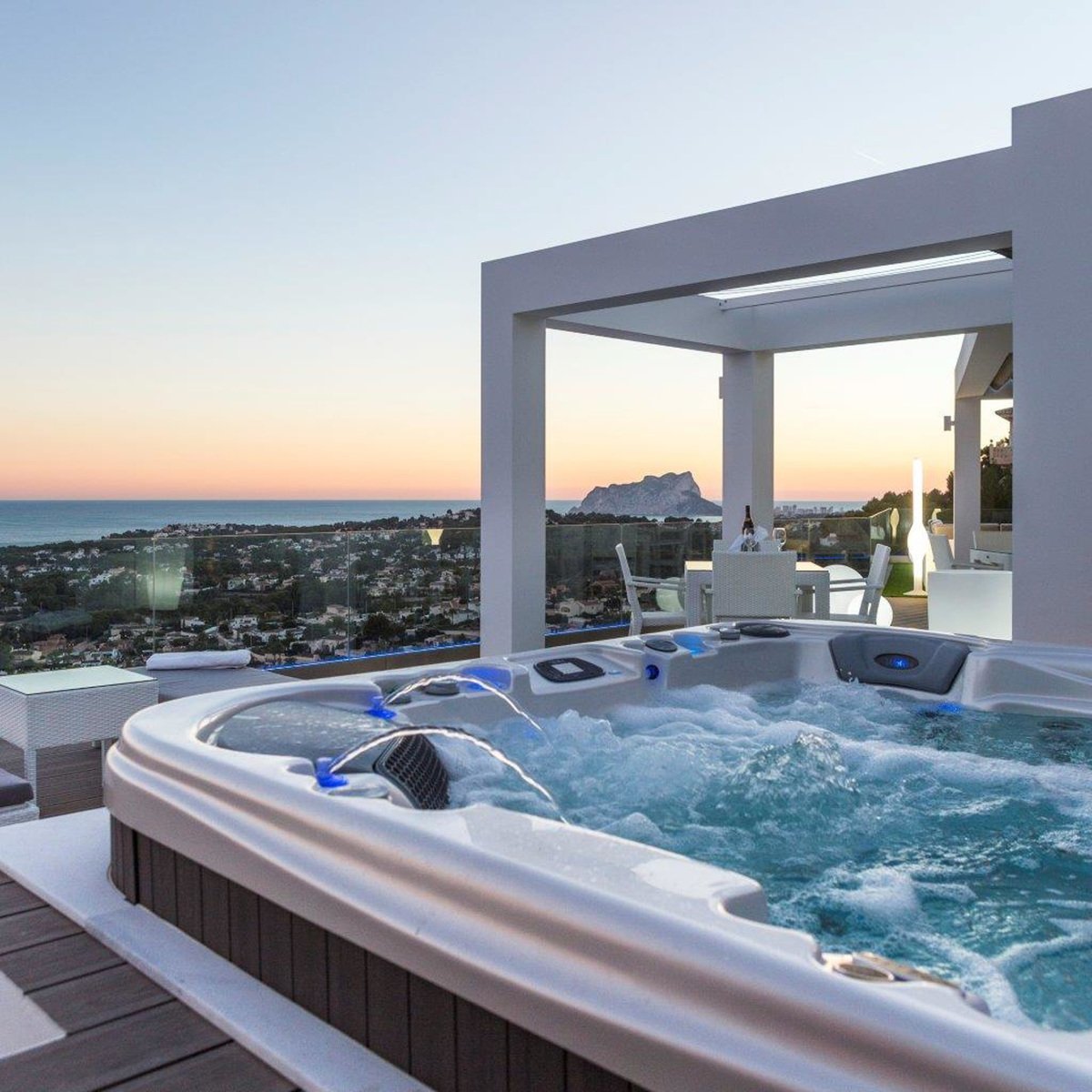 Luxusvilla mit gigantischer Aussicht von Benitachell bis Calpe