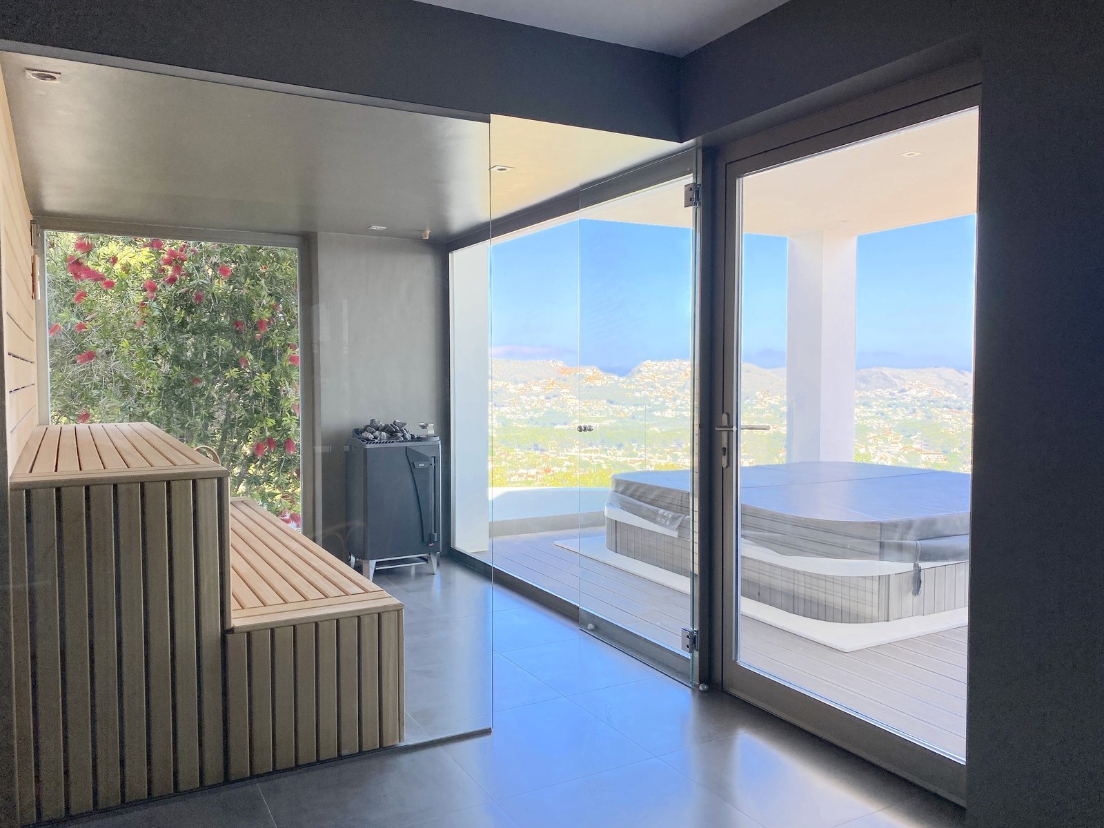 Luxusvilla mit gigantischer Aussicht von Benitachell bis Calpe