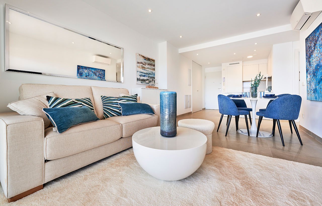 Wunderschöne Wohnungen mit Gemeinschaftspool und Kfz-Stellplatz nur 300 m vom Jachthafen